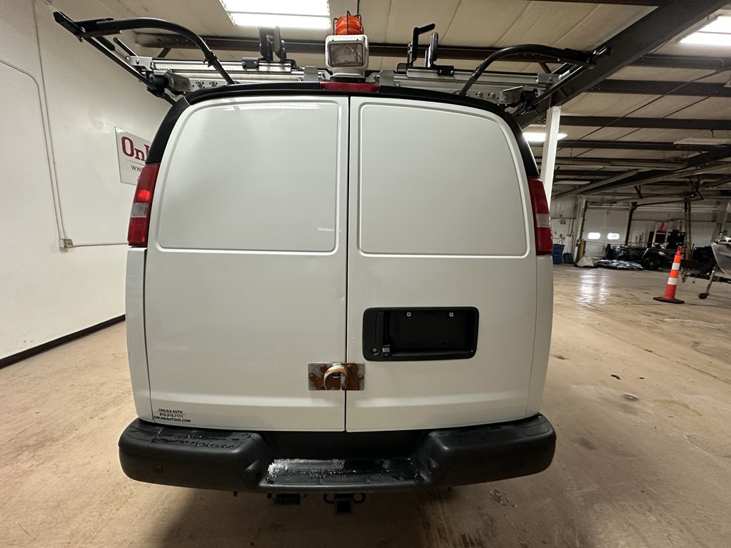 2017 Chevrolet Silverado 2500 Image 5