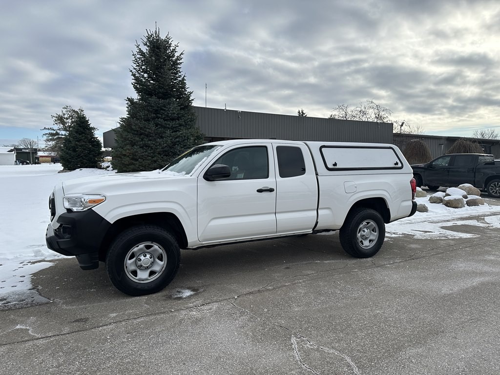 2022 Toyota Tacoma Image 1