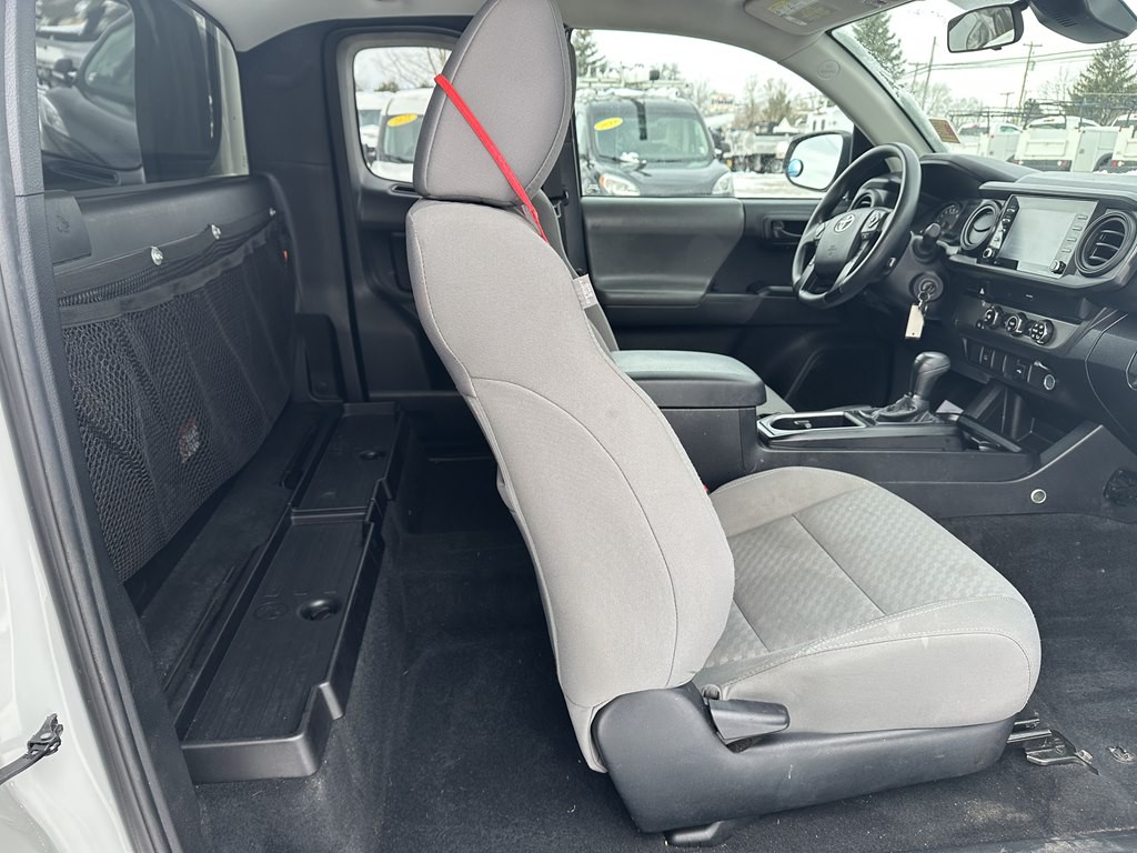 2022 Toyota Tacoma Image 8