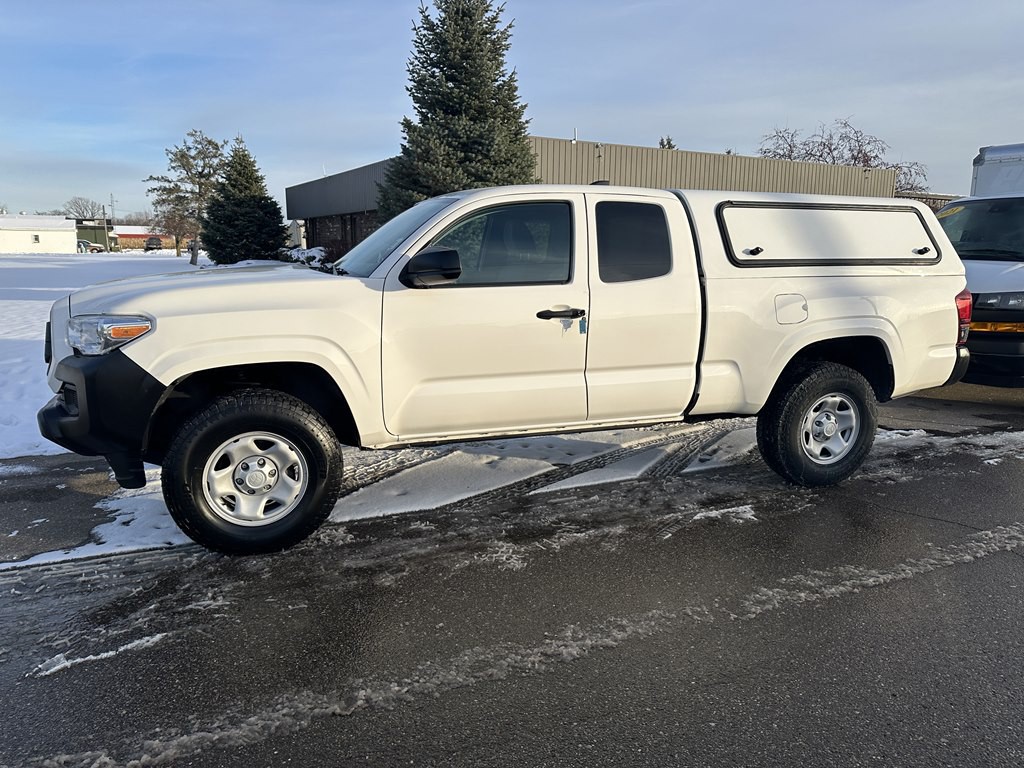 2021 Toyota Tacoma Image 1