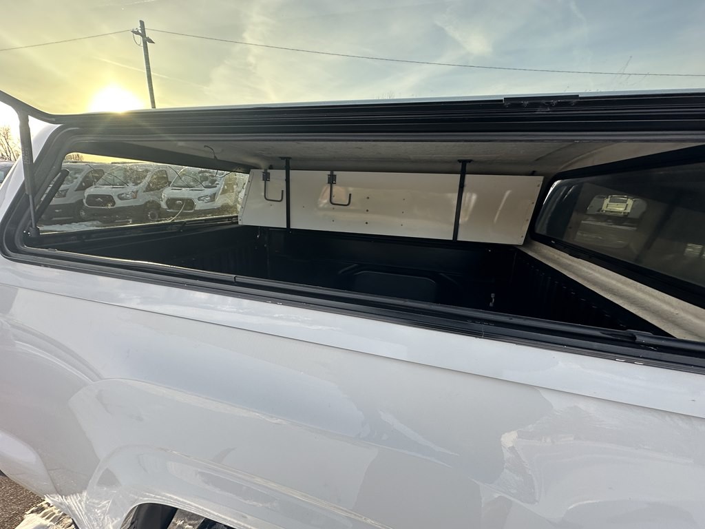 2021 Toyota Tacoma Image 8