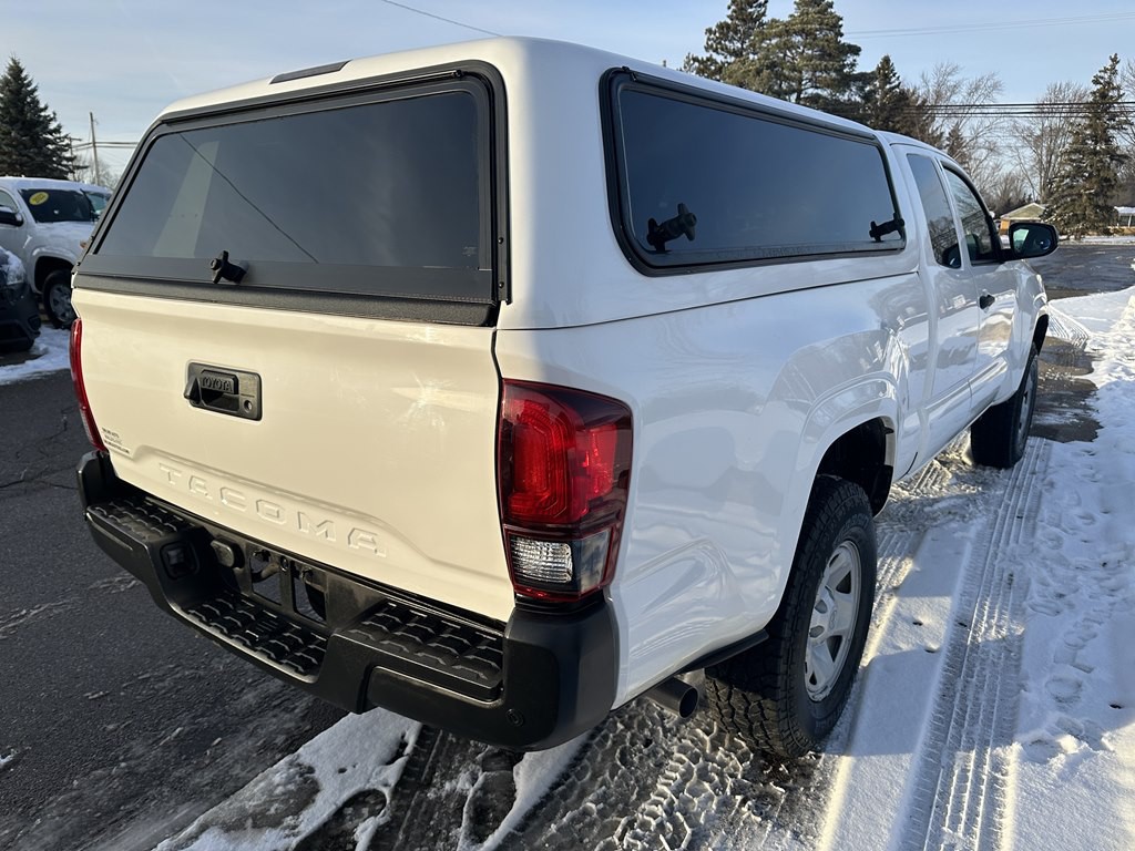 2021 Toyota Tacoma Image 9