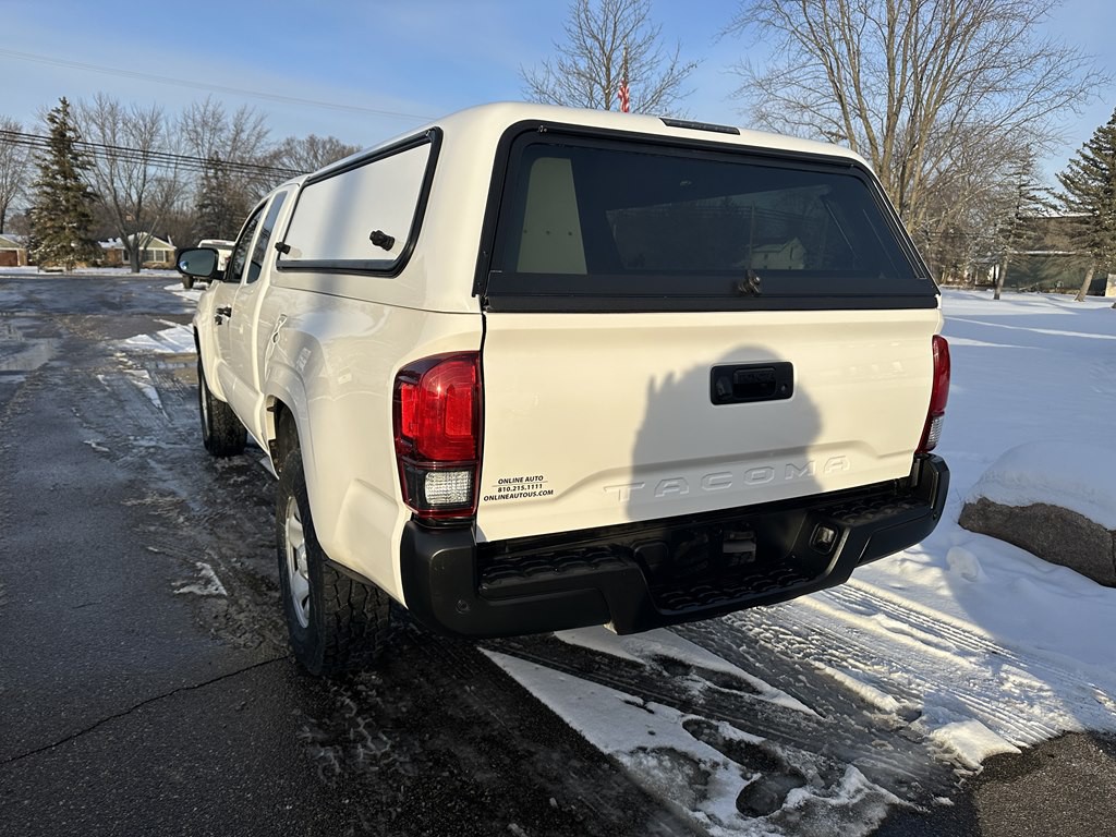 2021 Toyota Tacoma Image 11