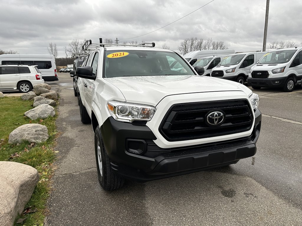 2021 Toyota Tacoma Image 3