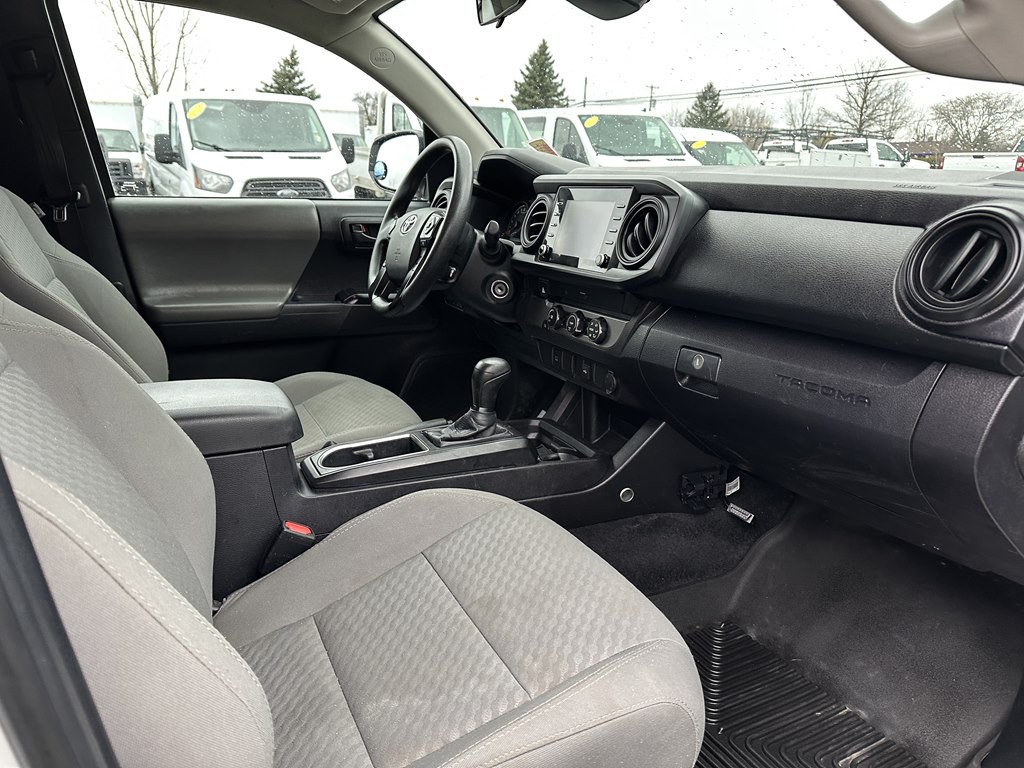2021 Toyota Tacoma Image 5