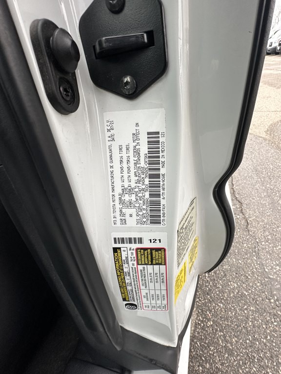 2021 Toyota Tacoma Image 15