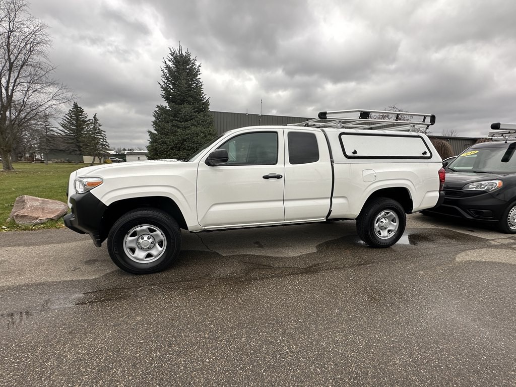 2021 Toyota Tacoma Image 17