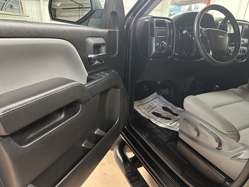 2018 Chevrolet Silverado 1500 Image 8