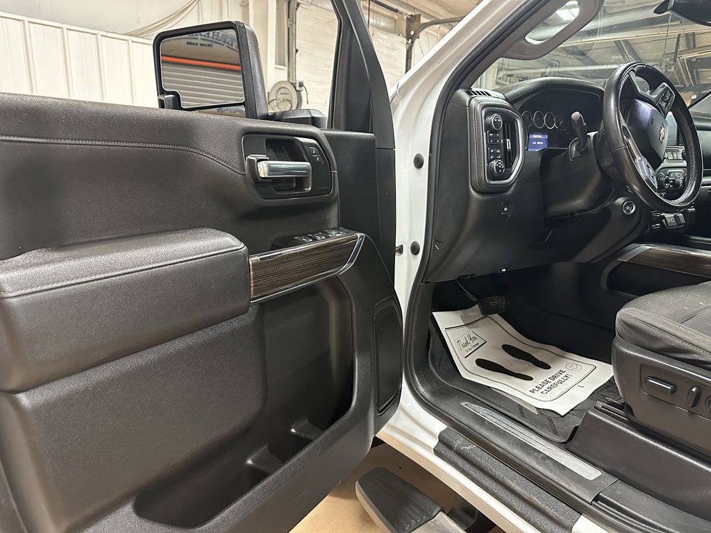 2022 Chevrolet Silverado 1500 Image 11