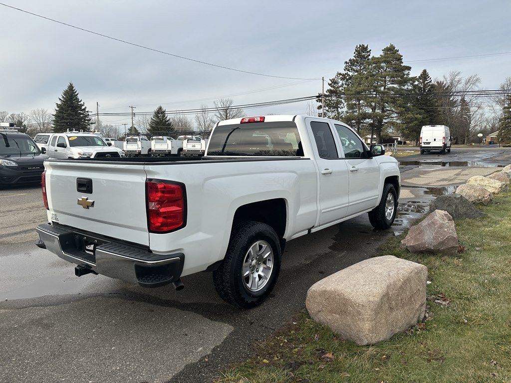 2019 Chevrolet Silverado 1500 Image 3