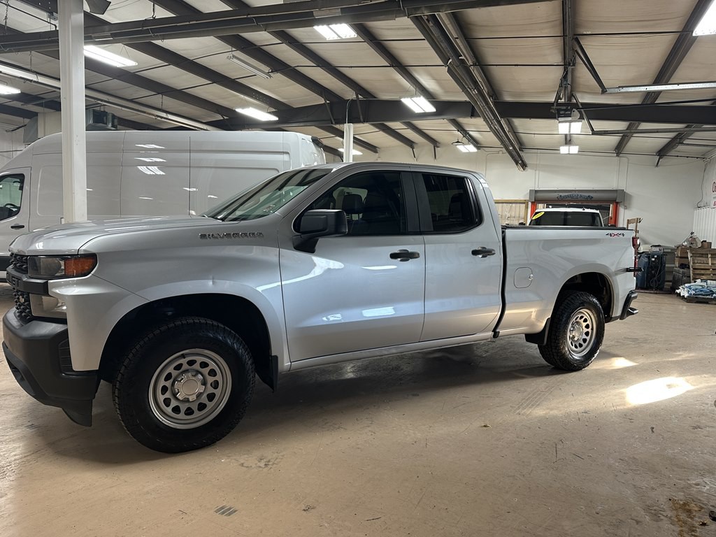 2020 Chevrolet Silverado 1500 Image 1