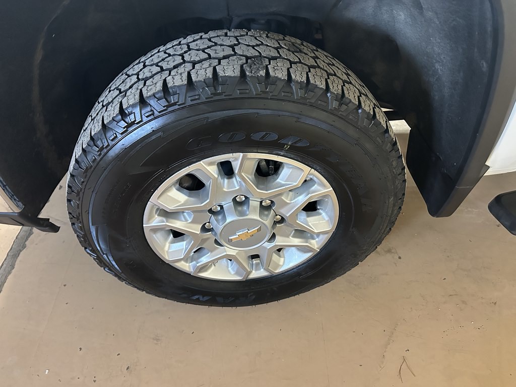 2024 Chevrolet Silverado 1500 Image 9