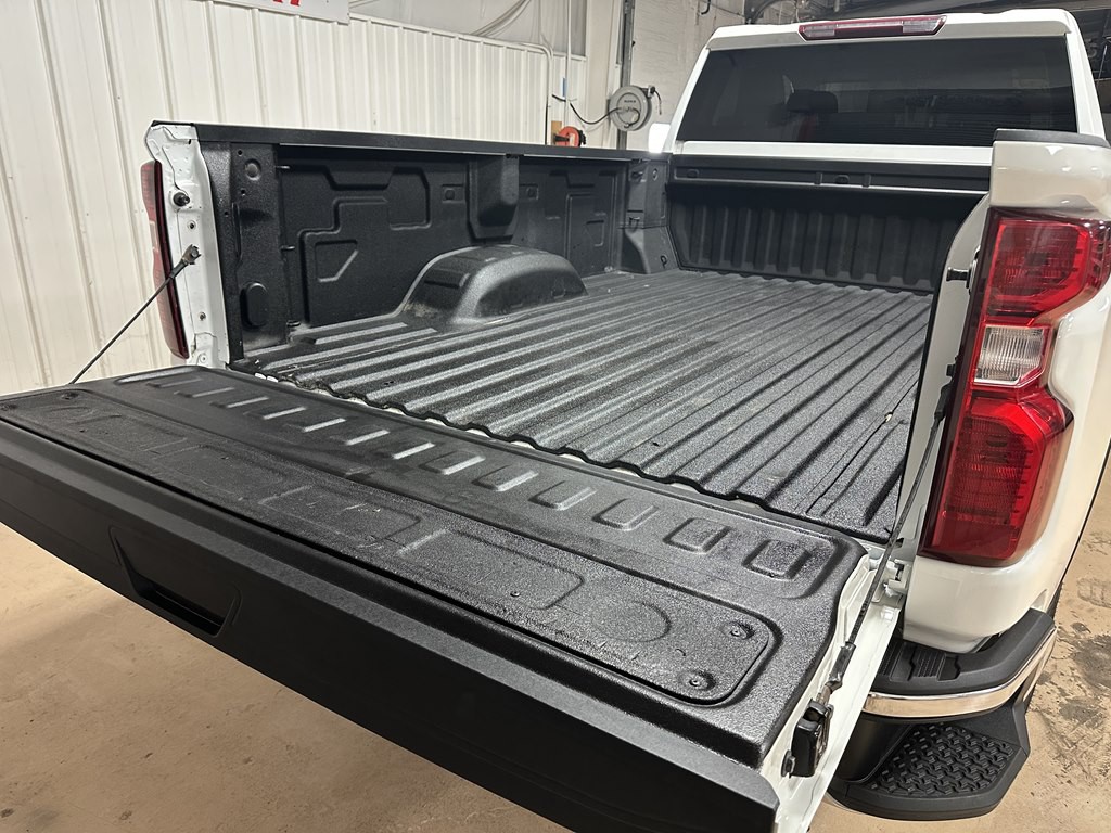 2024 Chevrolet Silverado 1500 Image 15