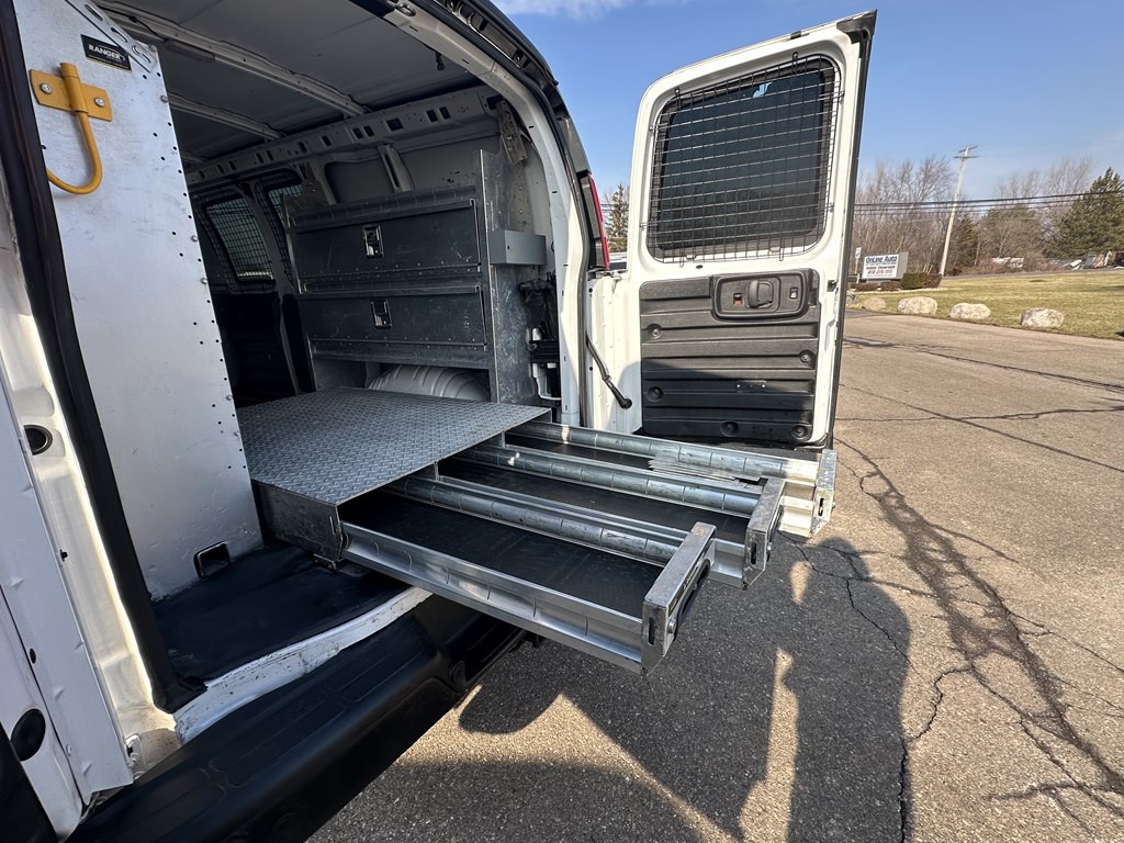 2019 Chevrolet Express Image 13