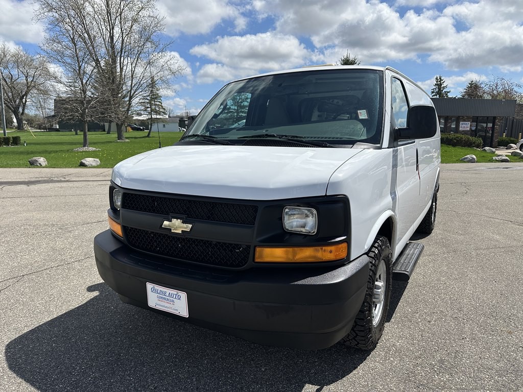 2017 Chevrolet Express Image 2