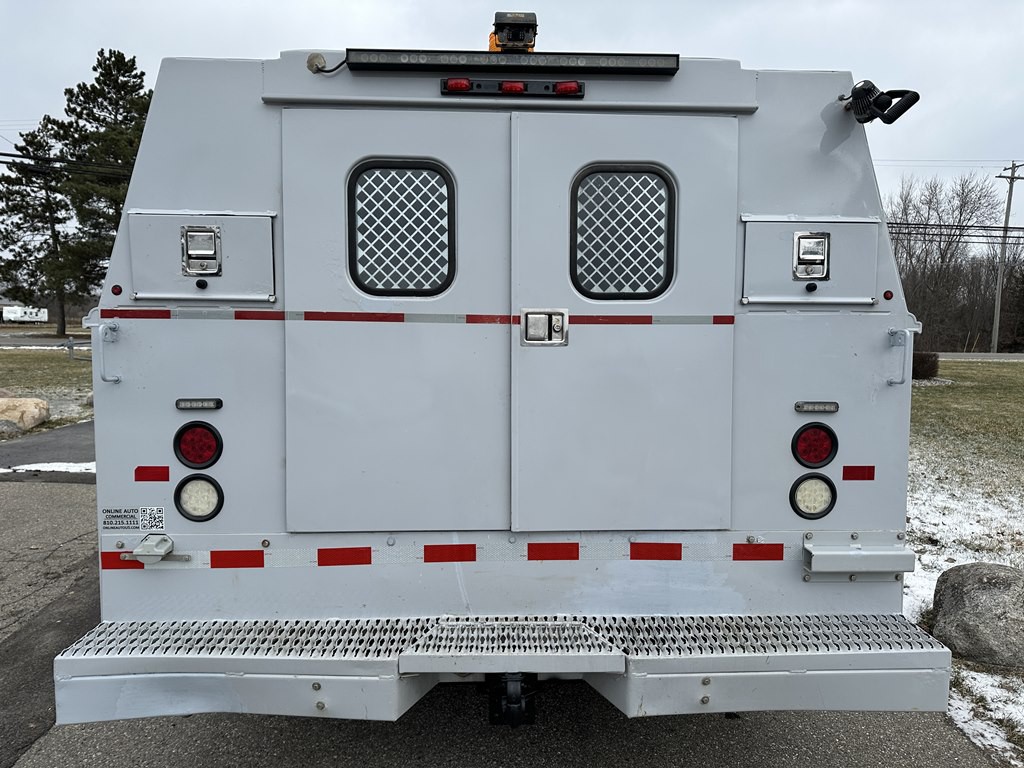 2014 Ford F-350 Image 4