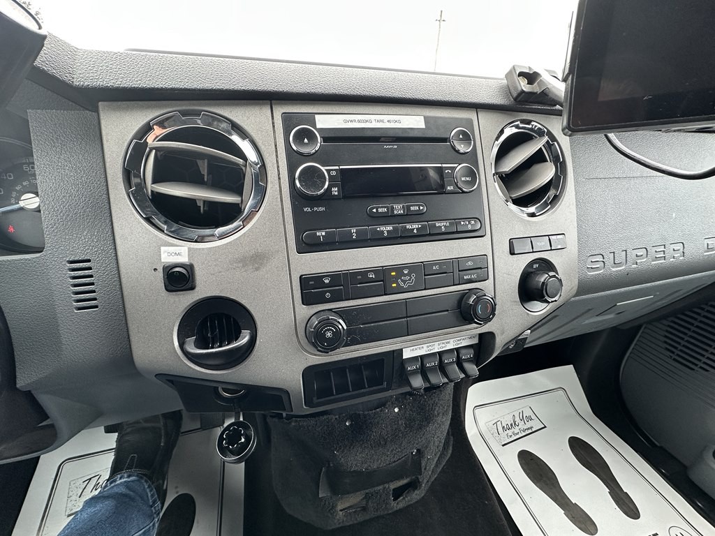 2014 Ford F-350 Image 17