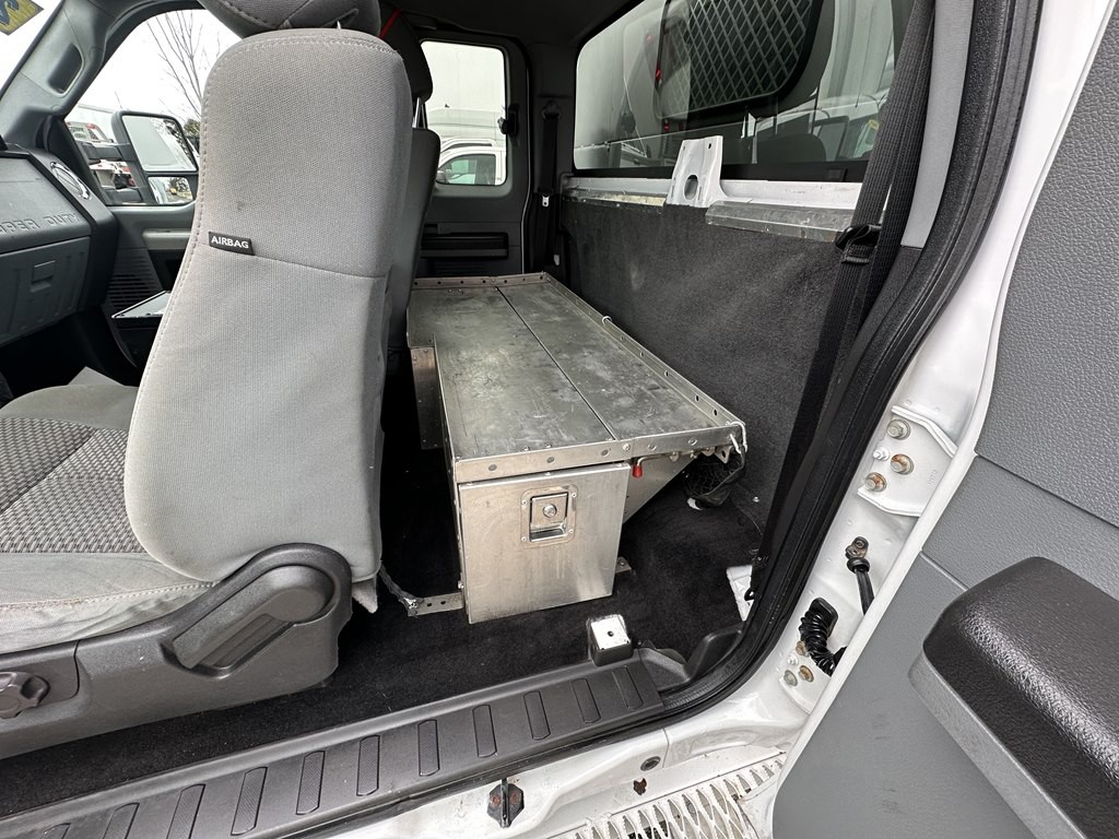 2014 Ford F-350 Image 20