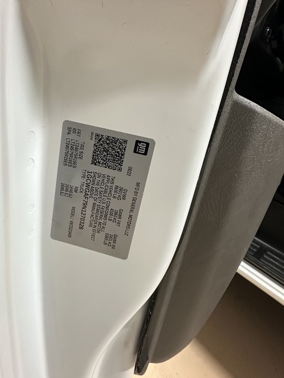 2022 Chevrolet Express Image 11