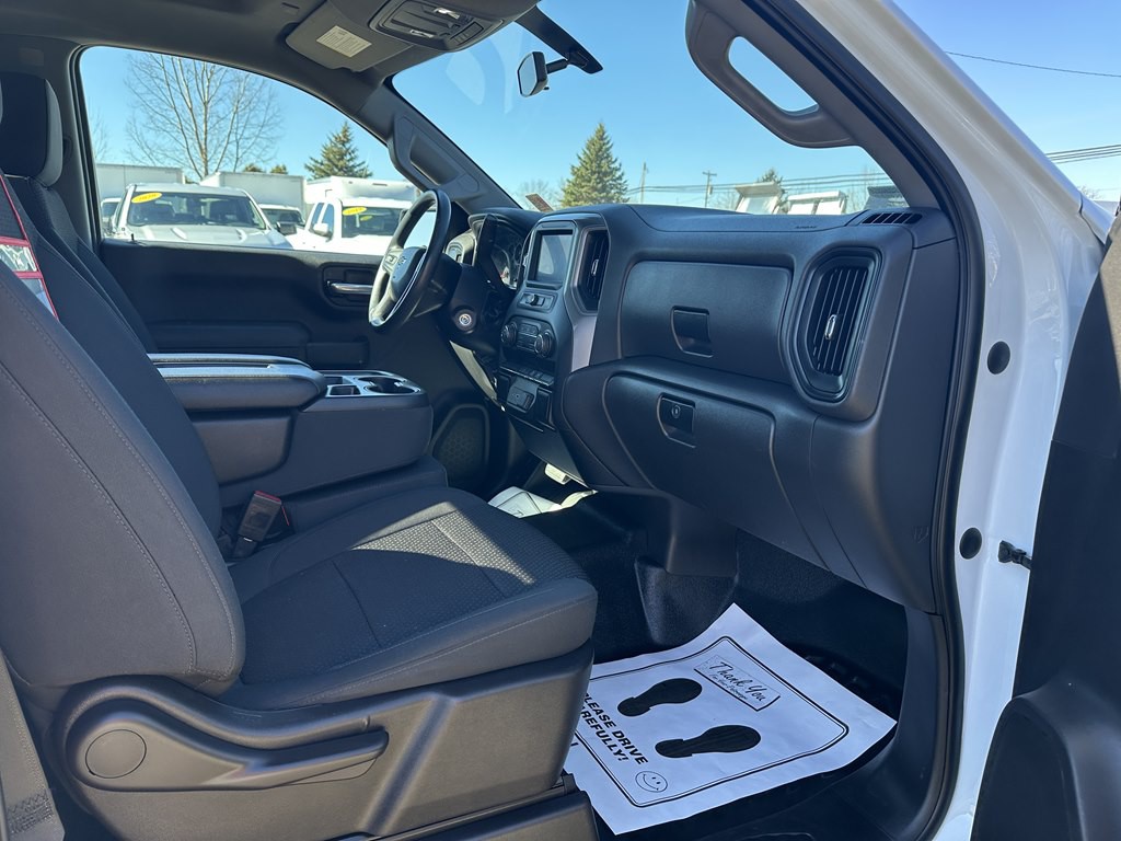 2021 Chevrolet Silverado 1500 Image 4