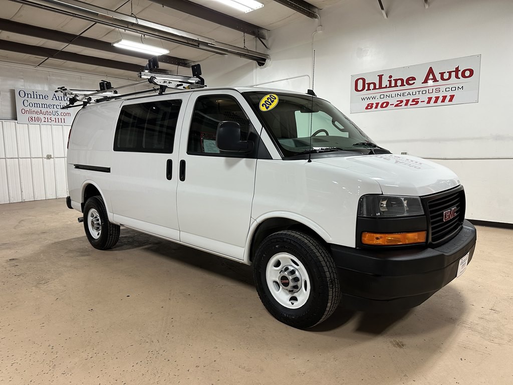 2020 GMC Savana Image 17