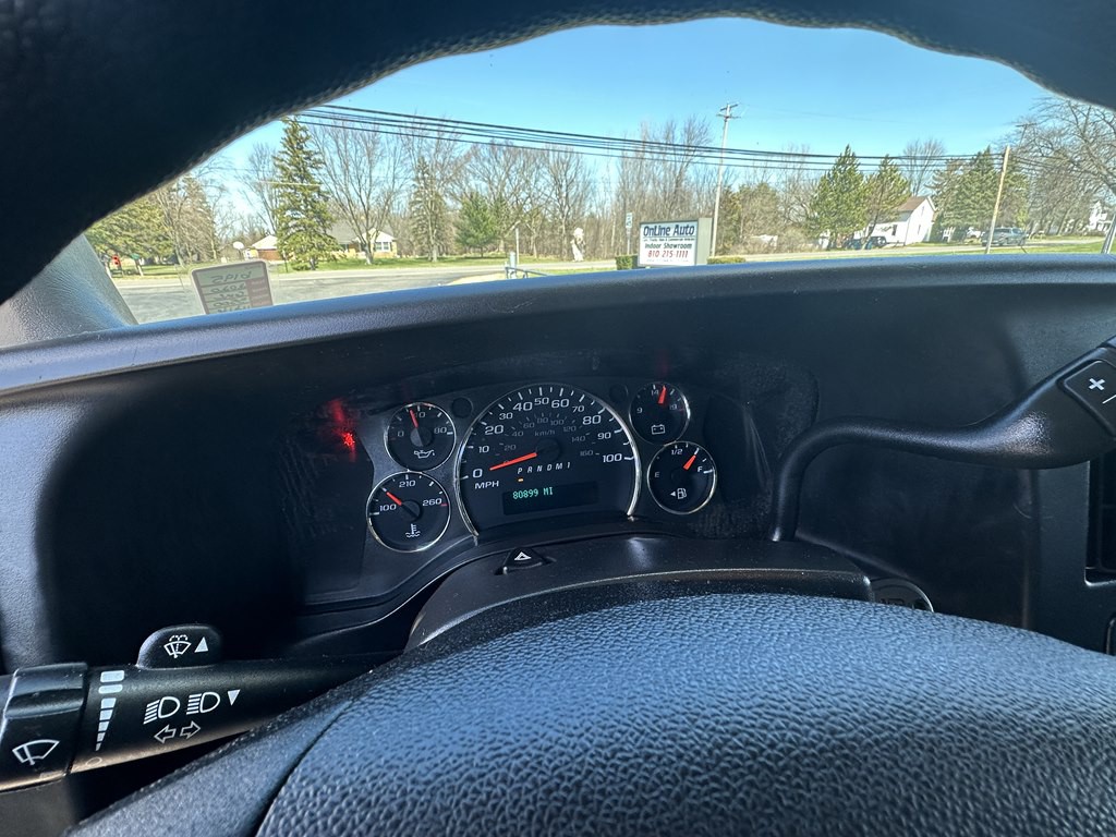 2020 GMC Savana Image 17