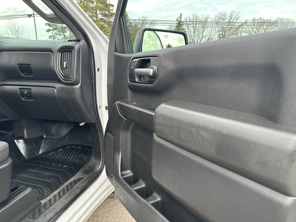 2021 Chevrolet Silverado 1500 Image 6