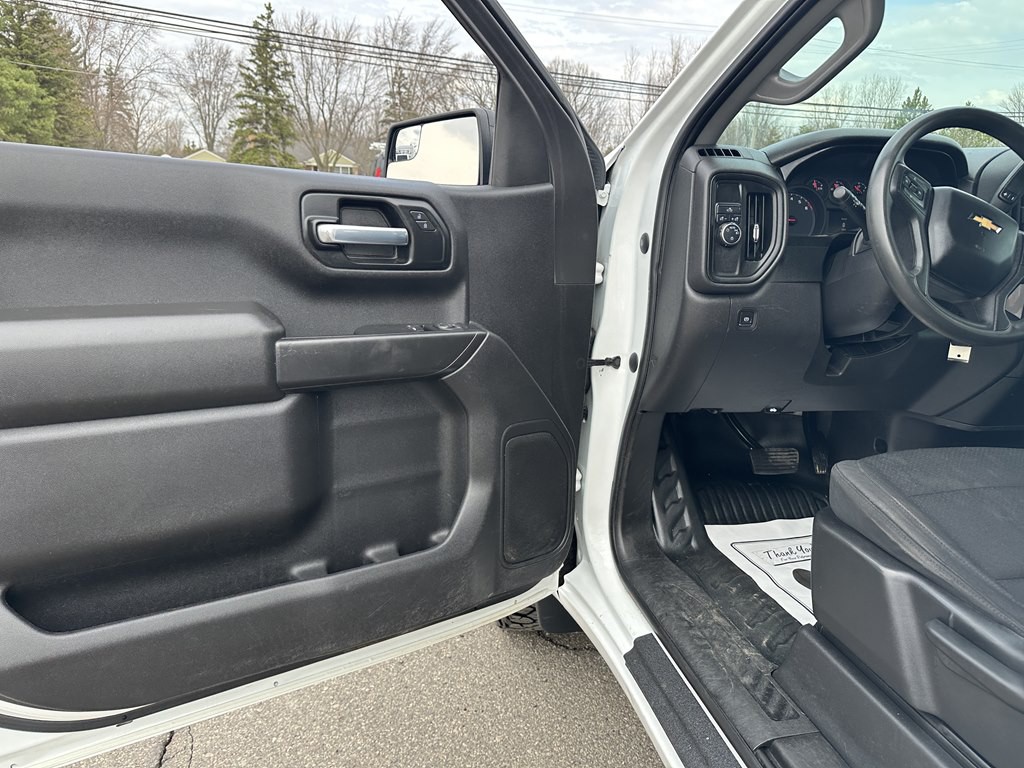 2021 Chevrolet Silverado 1500 Image 12