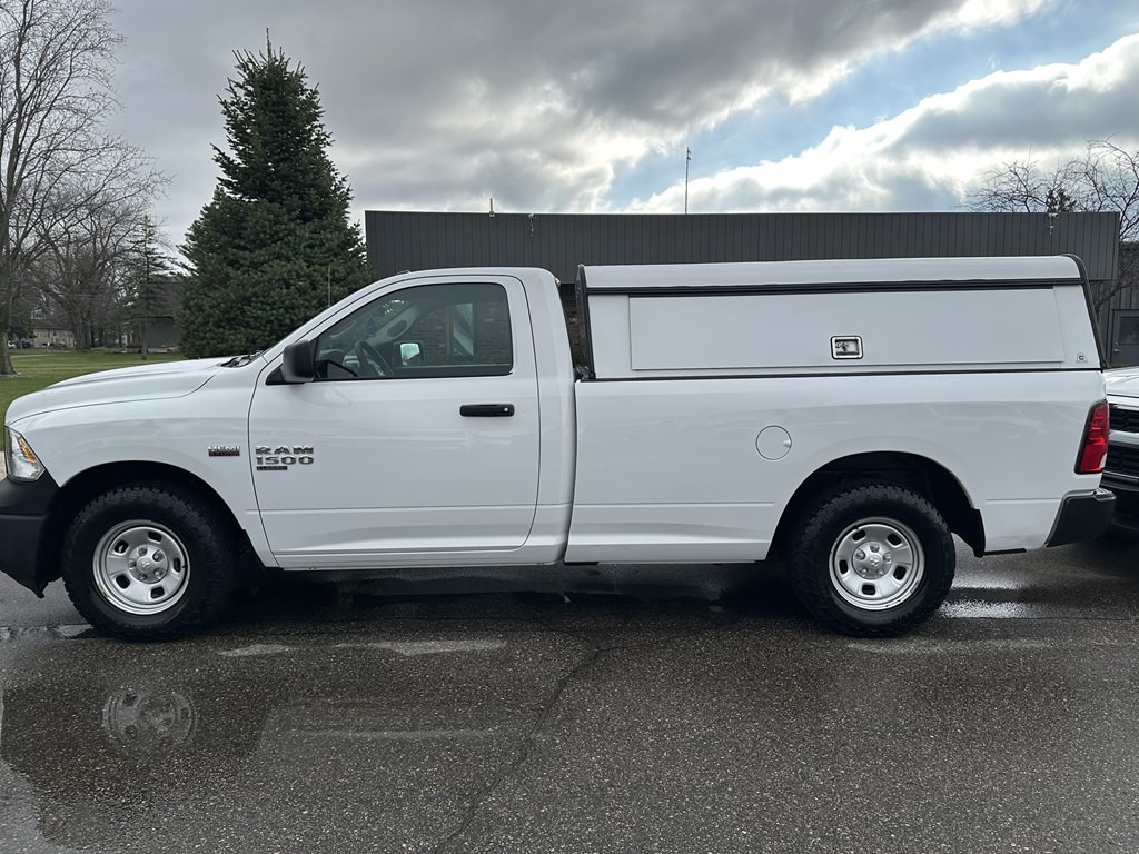 2021 RAM 1500 Image 2