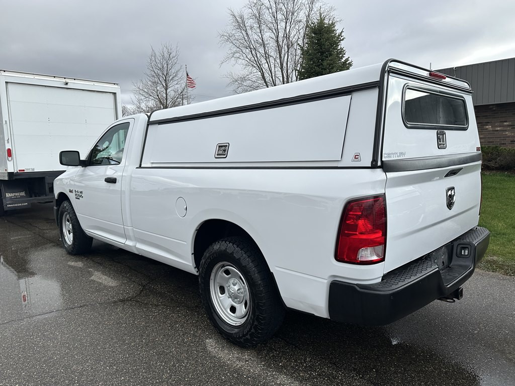 2021 RAM 1500 Image 3