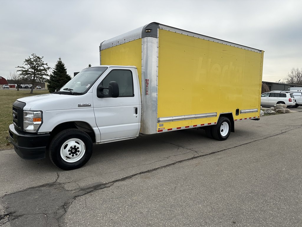 2022 Ford Econoline Image 6