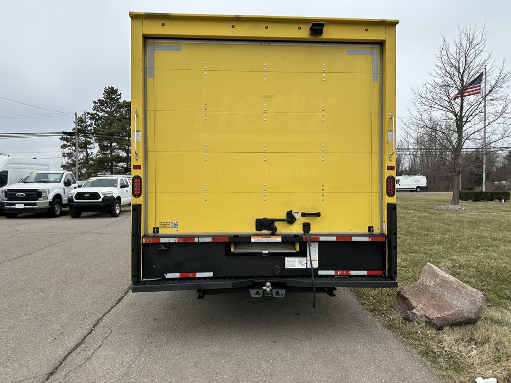 2022 Ford Econoline Image 15