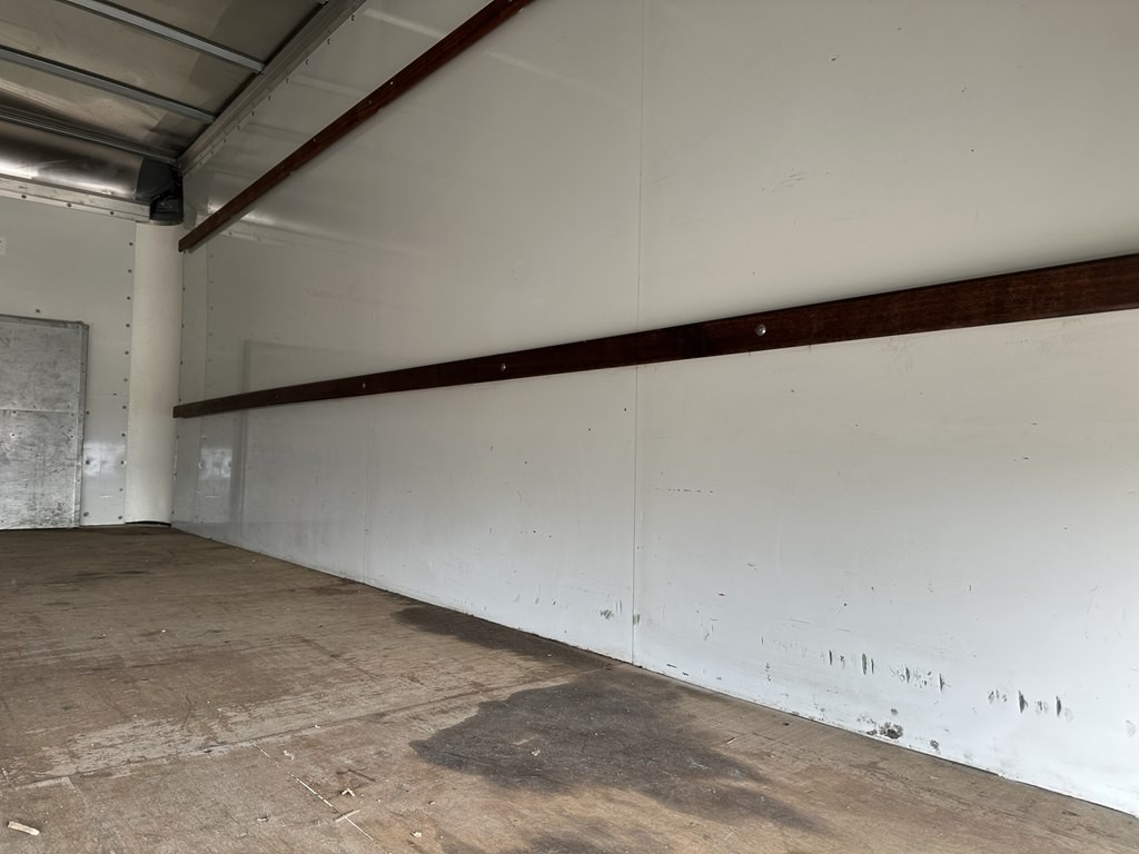 2022 Ford Econoline Image 19