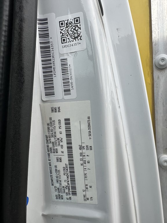 2022 Ford Econoline Image 24