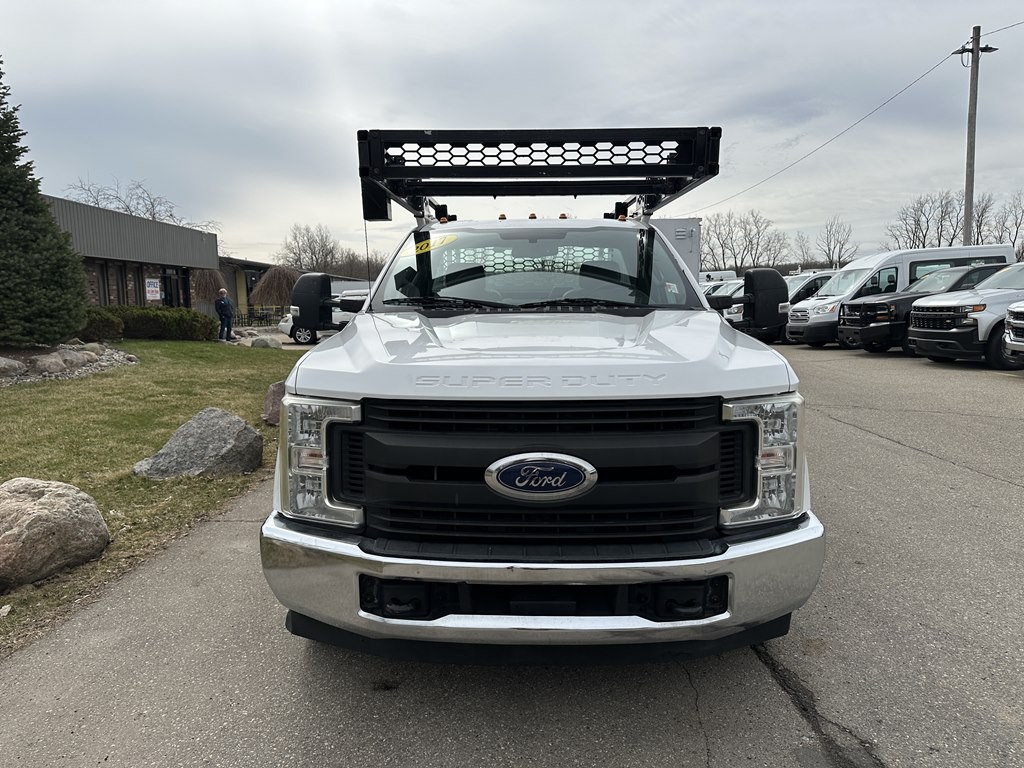 2017 Ford F-350 Image 3