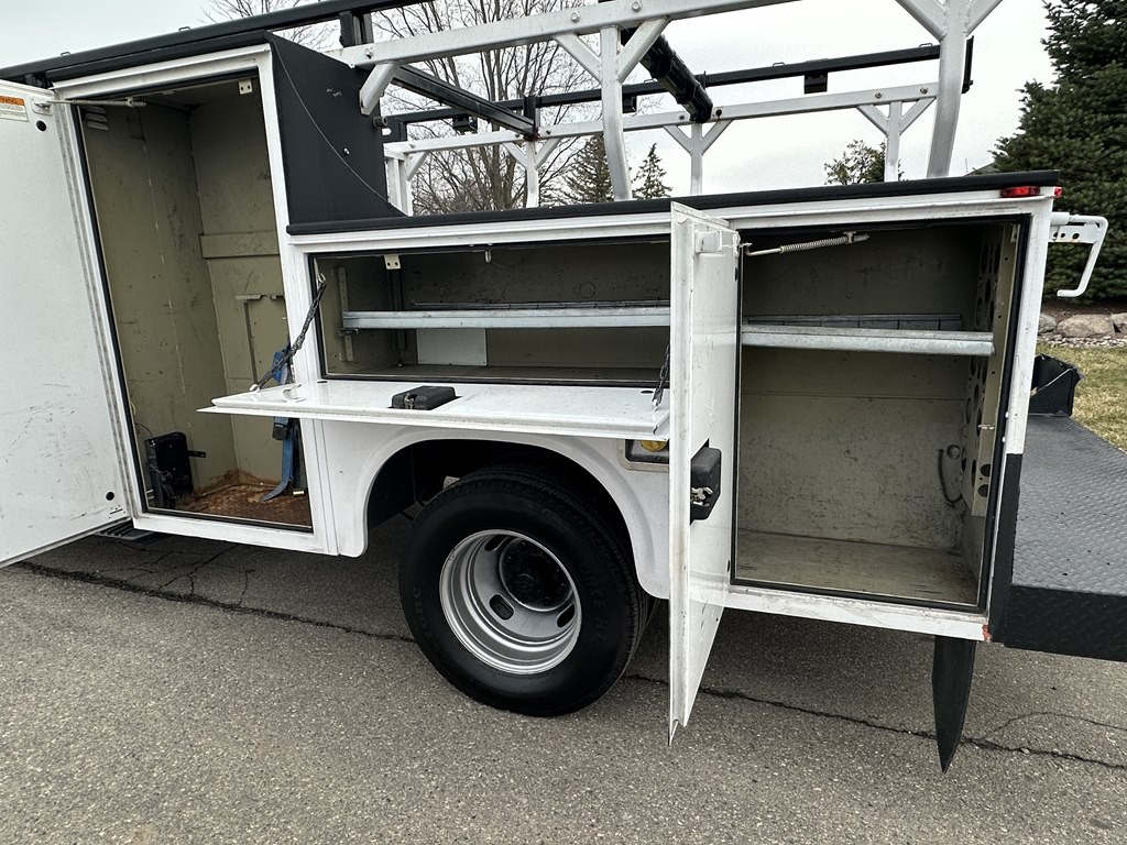 2017 Ford F-350 Image 15