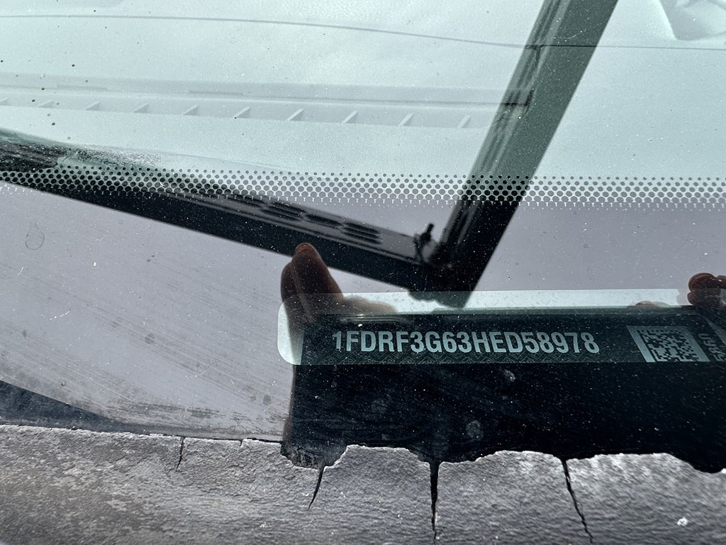 2017 Ford F-350 Image 20