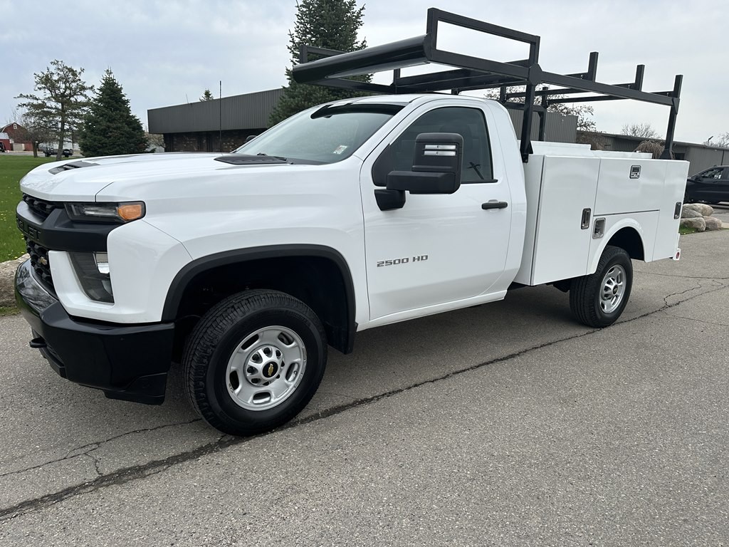 2022 Chevrolet Silverado 1500 Image 1