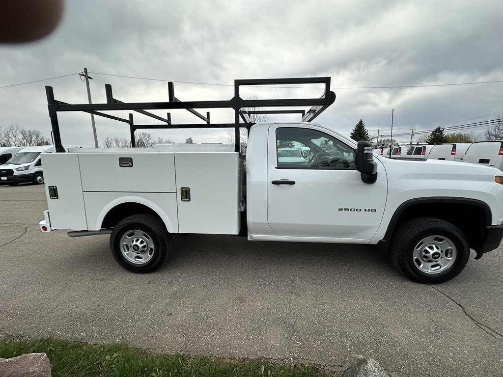 2022 Chevrolet Silverado 1500 Image 3