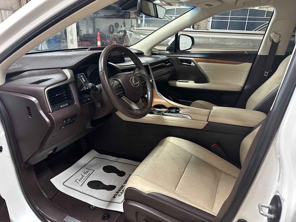 2019 Lexus RX Image 5
