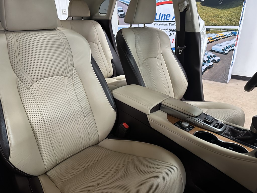 2019 Lexus RX Image 14