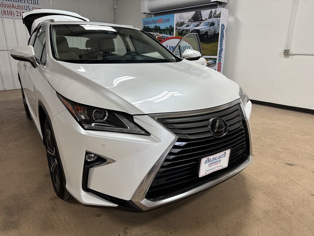 2019 Lexus RX Image 16