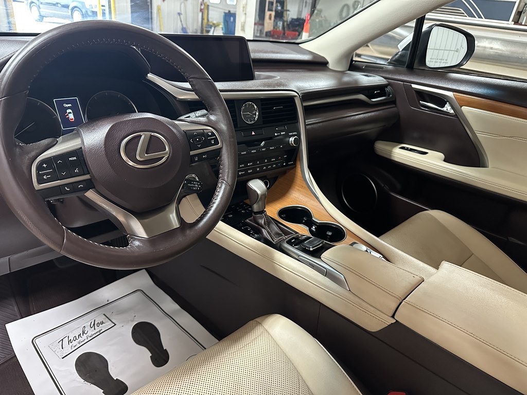 2019 Lexus RX Image 18