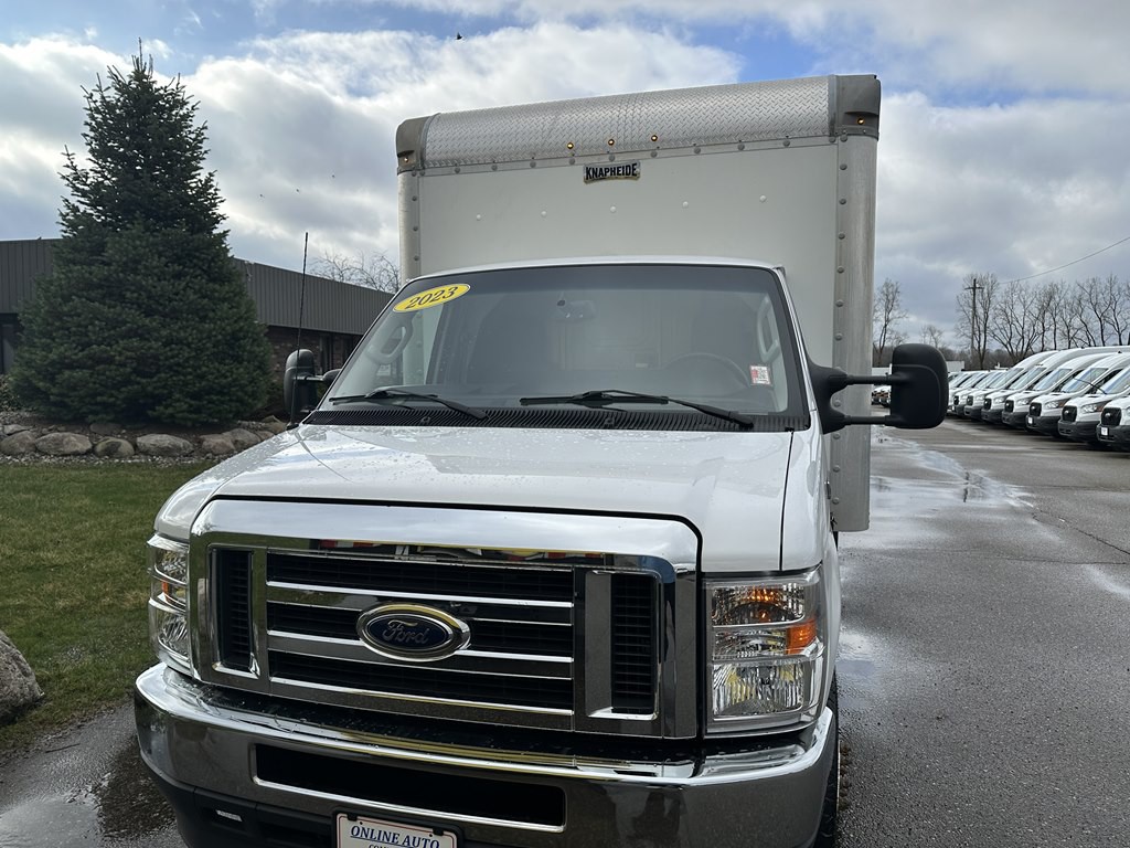 2023 Ford Econoline Image 17
