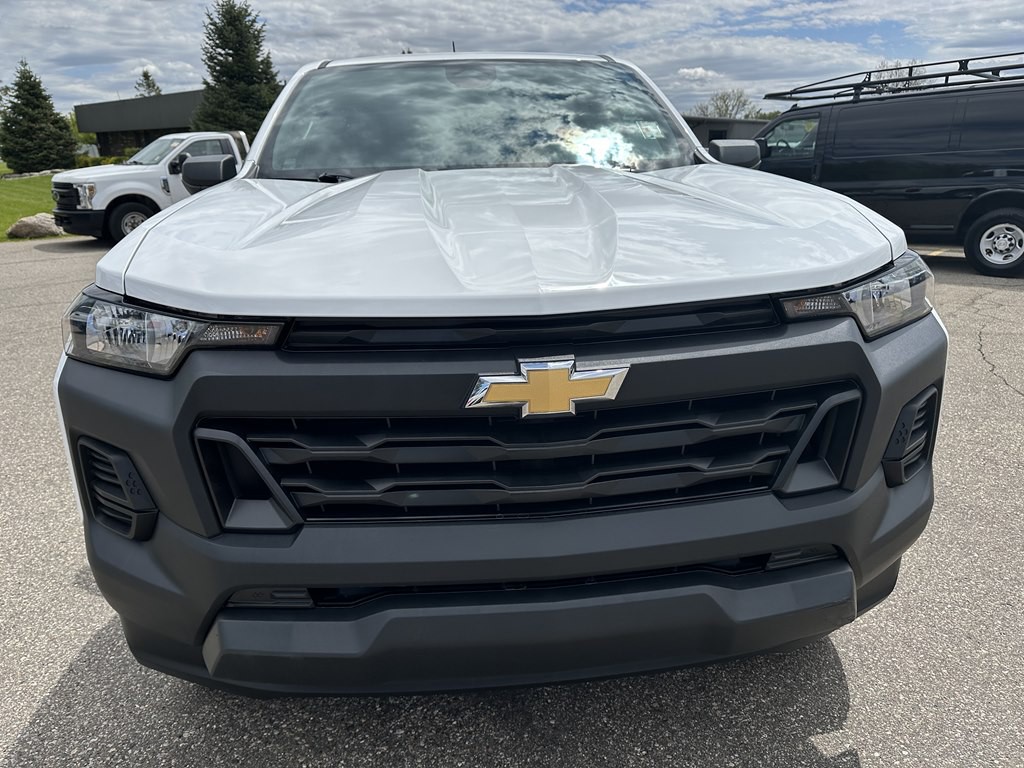 2023 Chevrolet Colorado Image 3