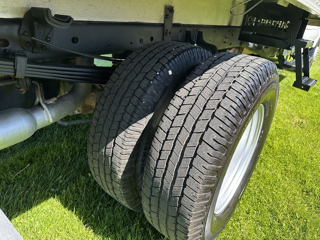 2021 Ford F-350 Image 10