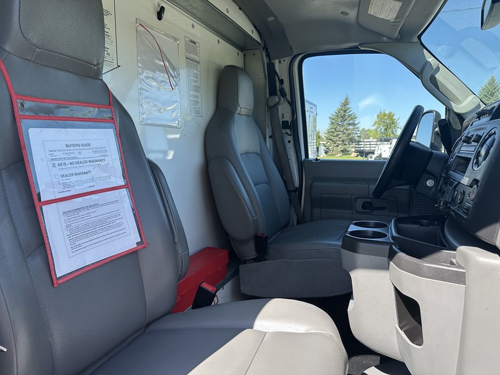 2022 Ford Econoline Image 7