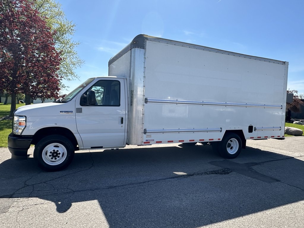 2022 Ford Econoline Image 19