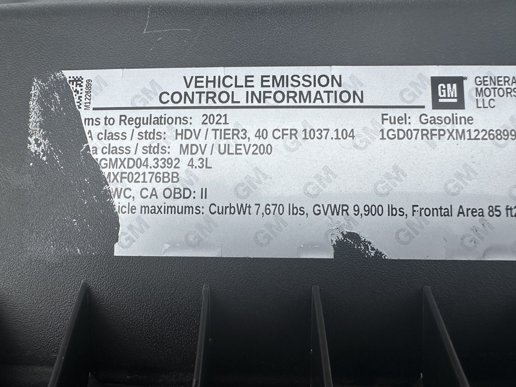 2021 GMC Savana Image 10