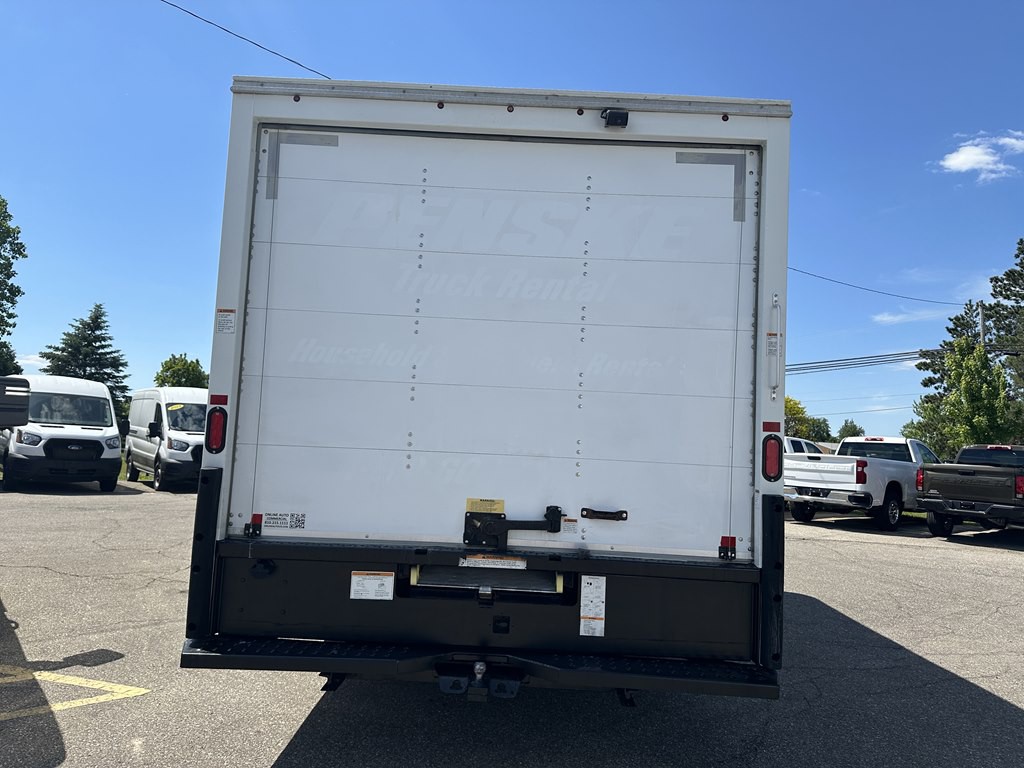 2022 Ford Econoline Image 9